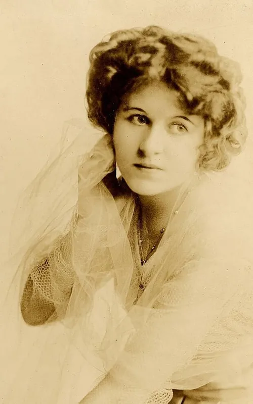 Winifred Kingston