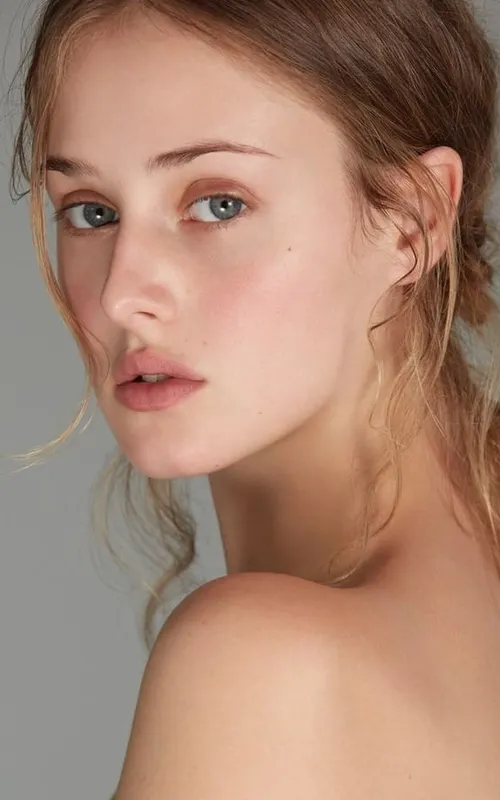 Anna van Patten