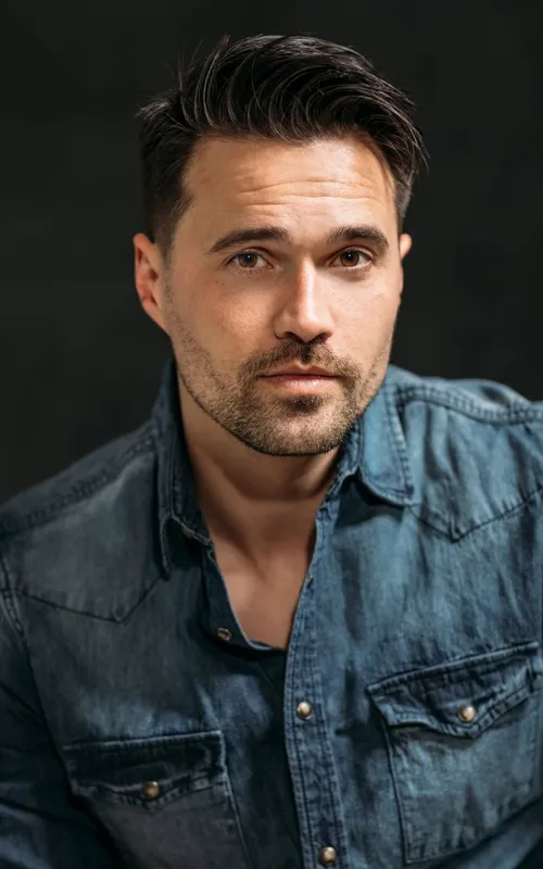 Brett Dalton