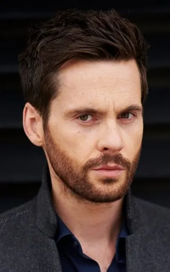 Tom Riley