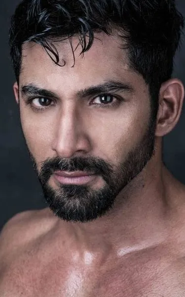 Vivan Bhatena