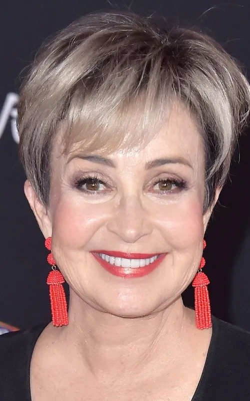 Annie Potts