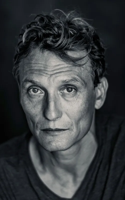 Oliver Masucci