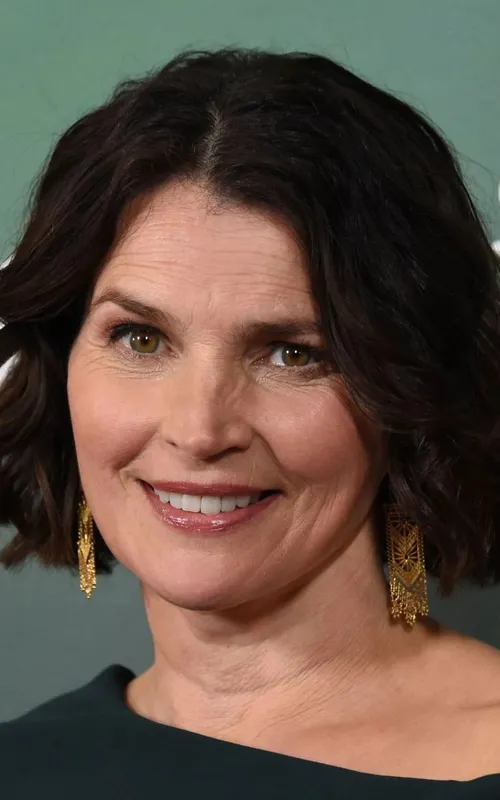 Julia Ormond