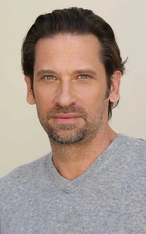 Roger Howarth