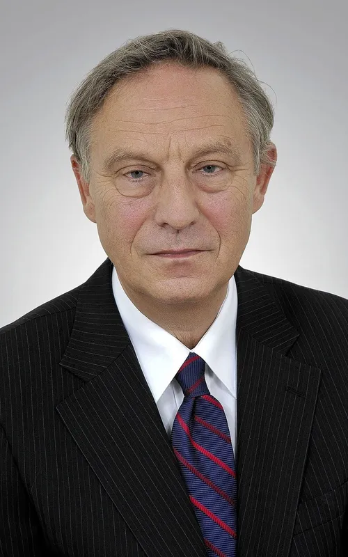 Krzysztof Piesiewicz