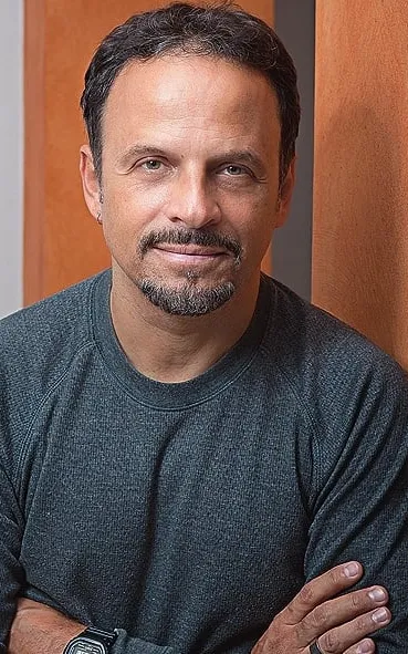 Marcos Breda