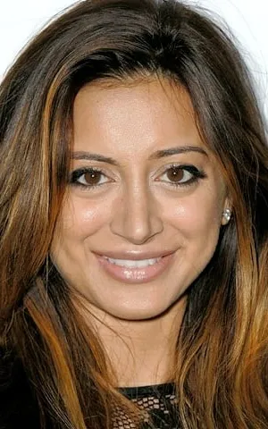 Noureen DeWulf