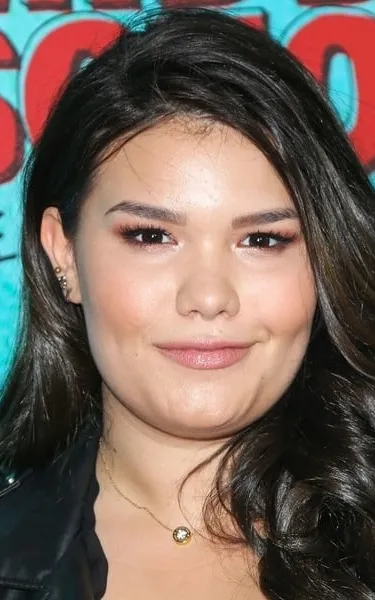 Madison De La Garza