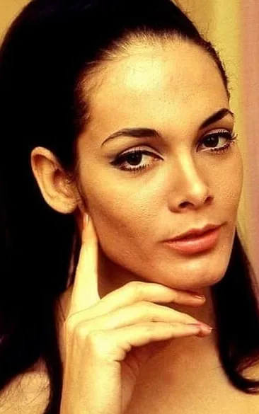 Martine Beswick