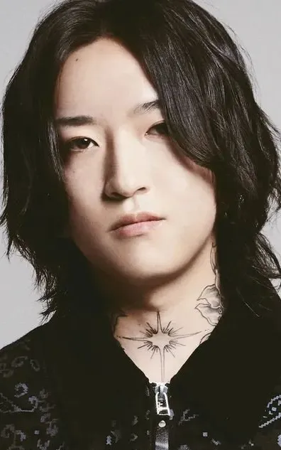 Ayase
