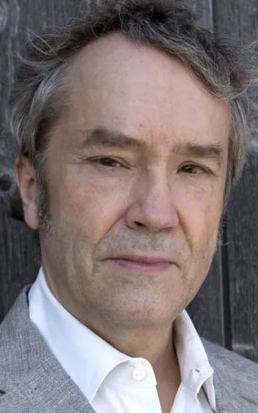 Carter Burwell