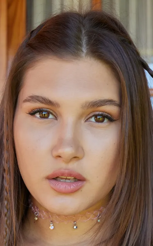 Ellie Luna