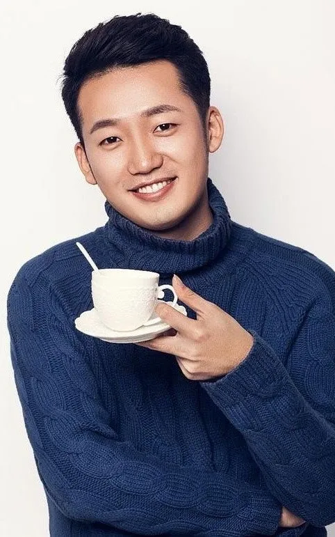 Zhang Yuening