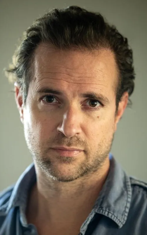 Tom Frank
