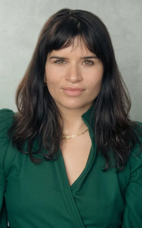Salima Saxton
