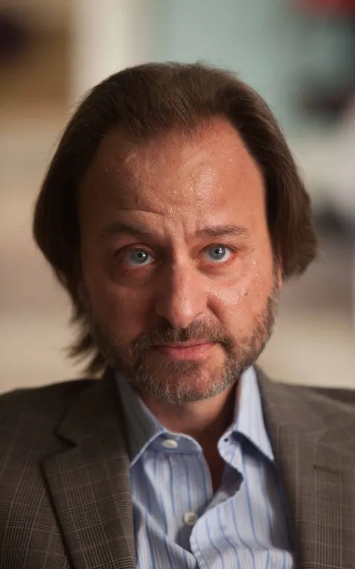 Fisher Stevens