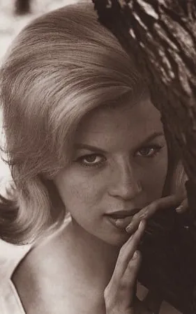 Lorna Maitland