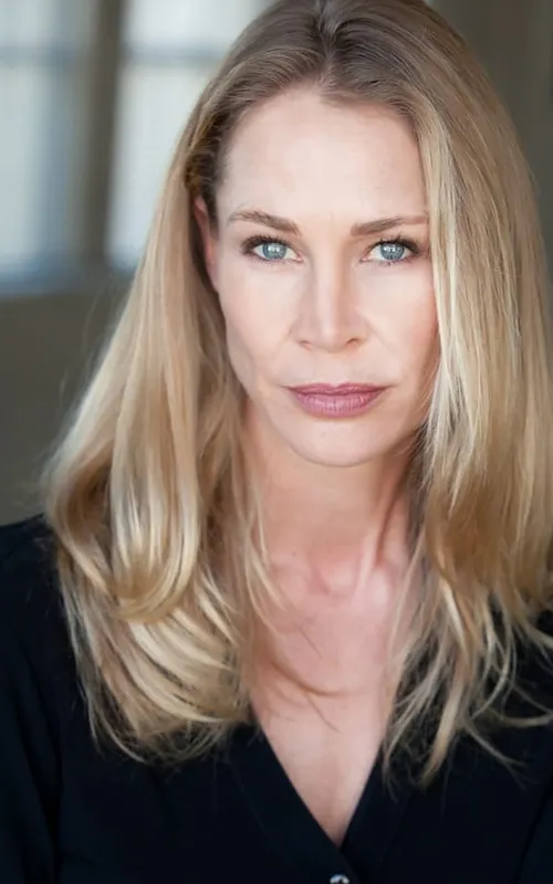 Kathleen Kinmont