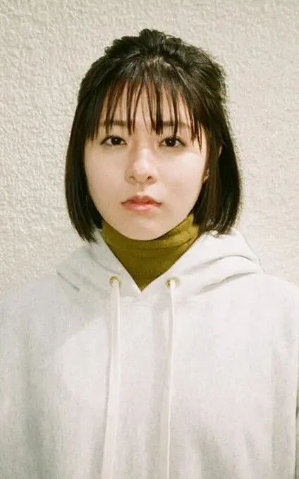 Kana Mahiro
