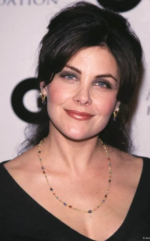 Sherilyn Fenn