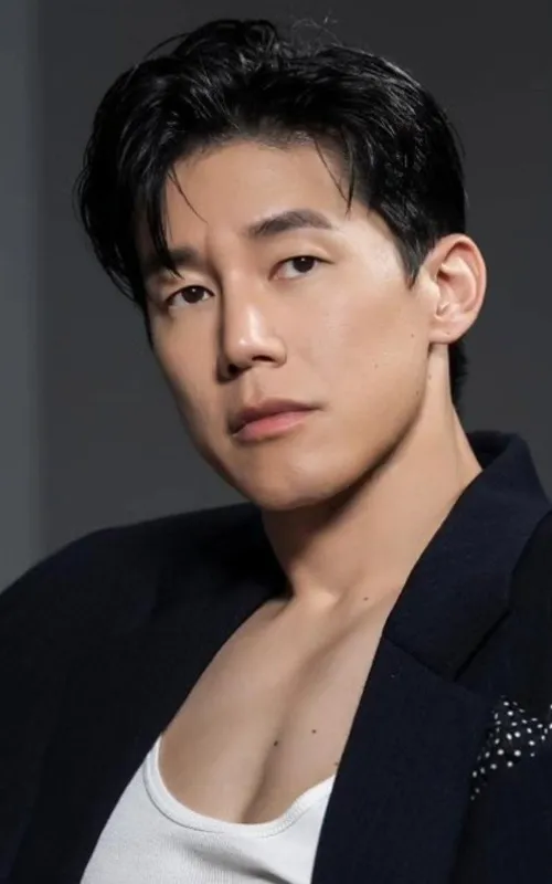 Kim Moo-yul