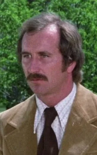 Frank Bannon