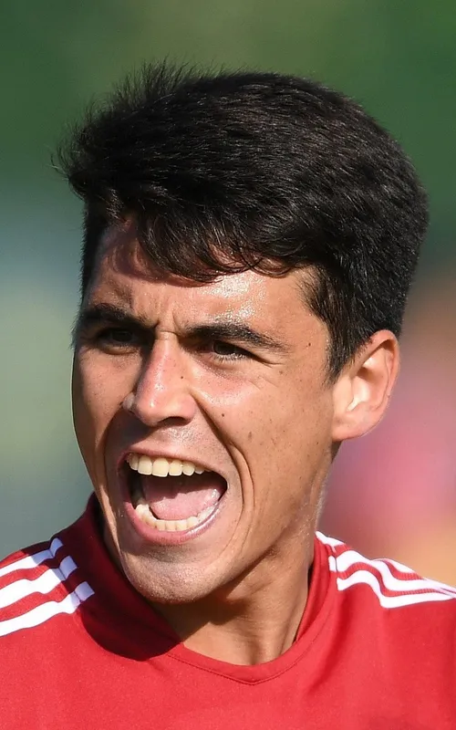 Carlos Cuesta