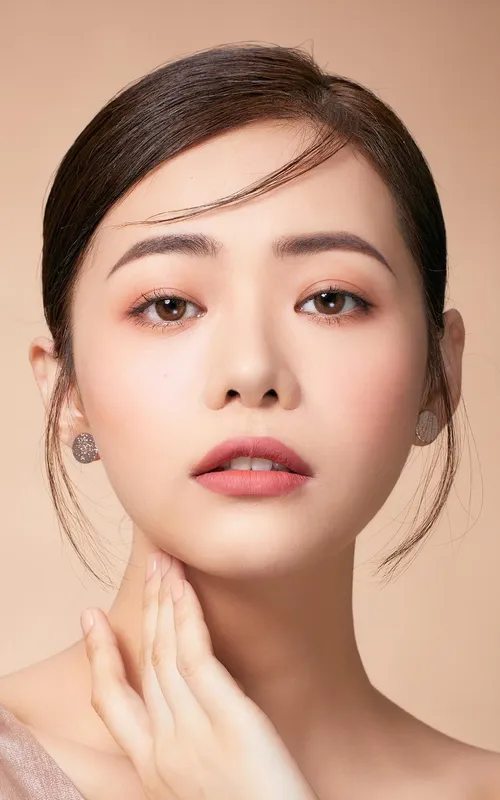 Polly Lau