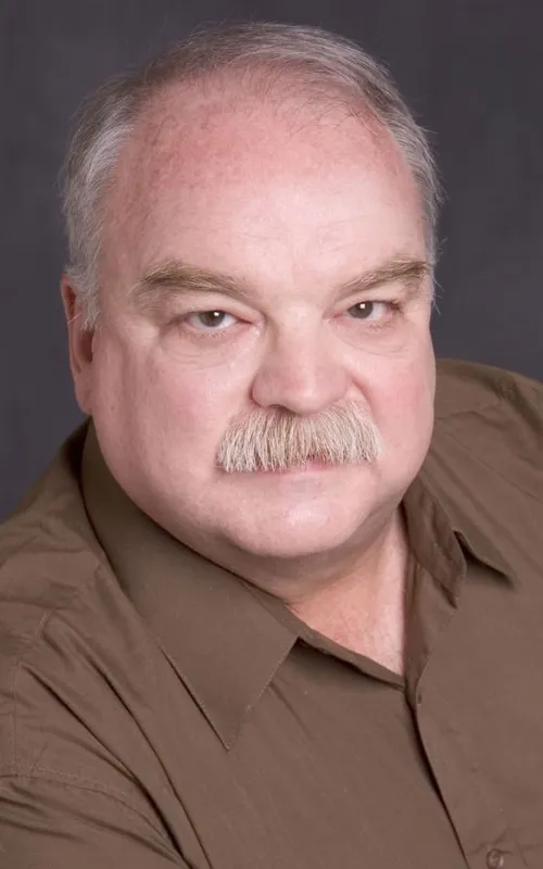 Richard Riehle