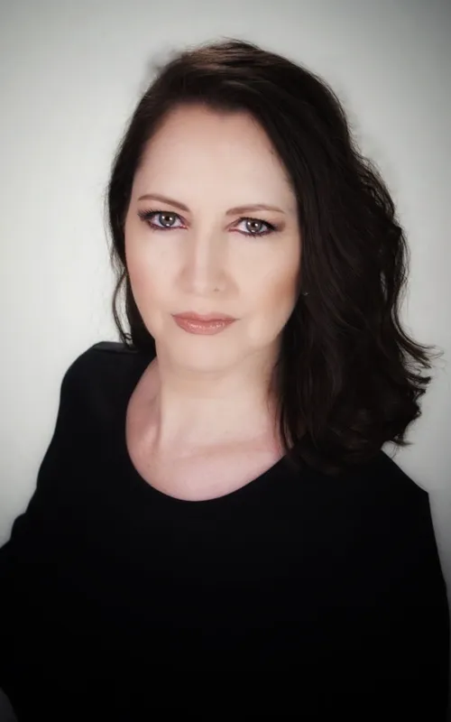 Julie Nolin