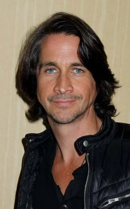 Michael Easton