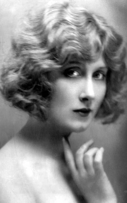 Helen Lee Worthing