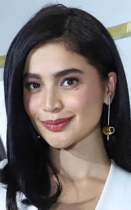 Anne Curtis