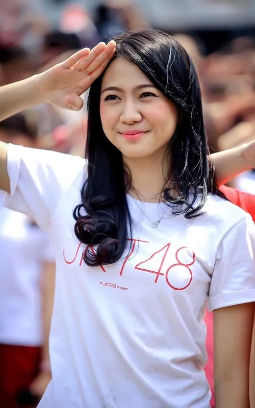 Shania Junianatha