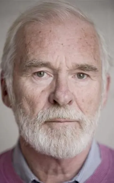 Ian McElhinney