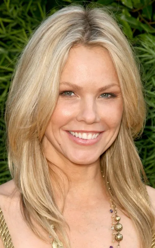 Andrea Roth