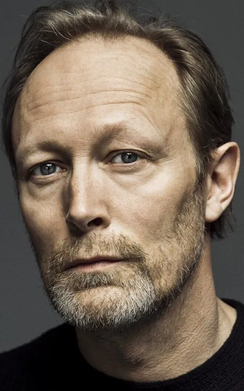 Lars Mikkelsen