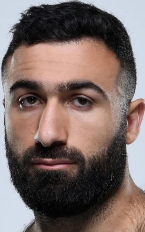Rostem Akman