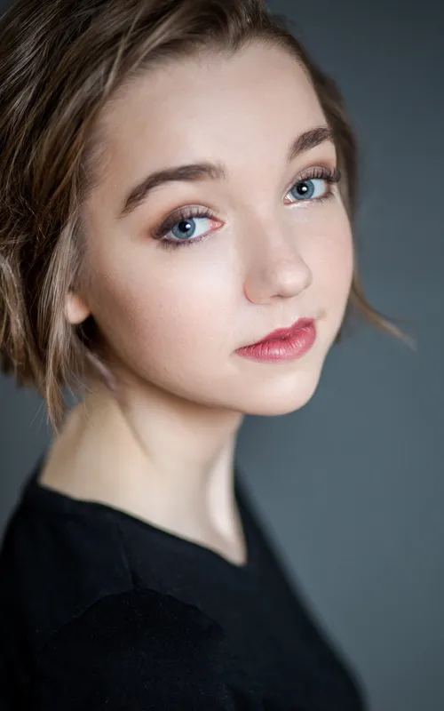 Julia Sarah Stone