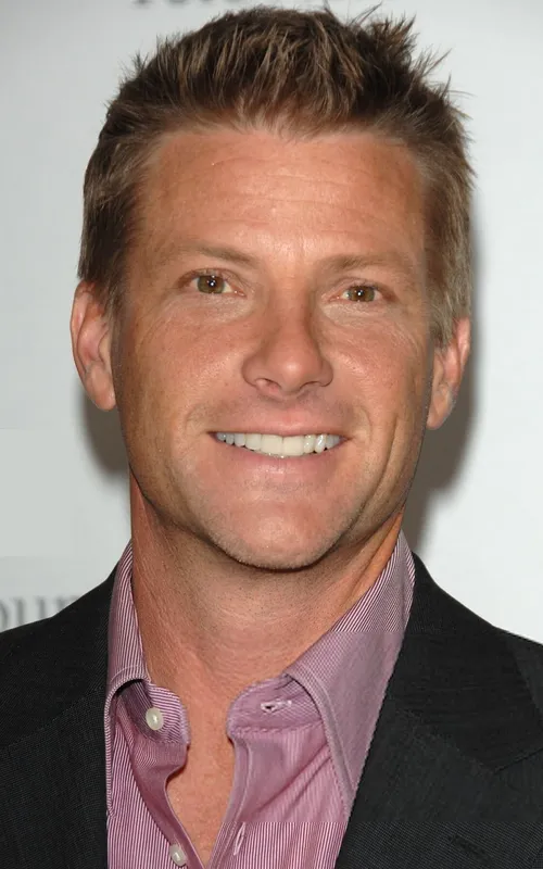 Doug Savant