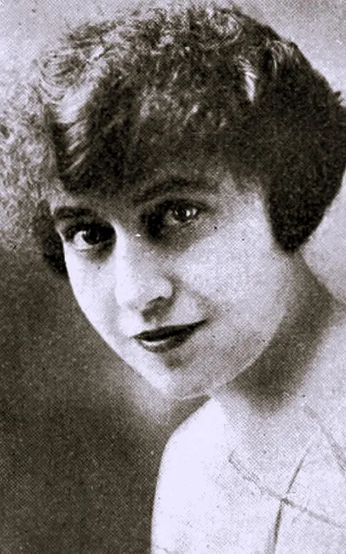 Estelle Mardo