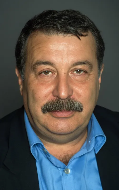 Aykut Oray