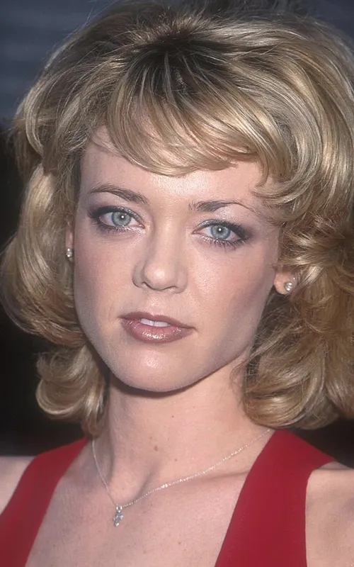 Lisa Robin Kelly