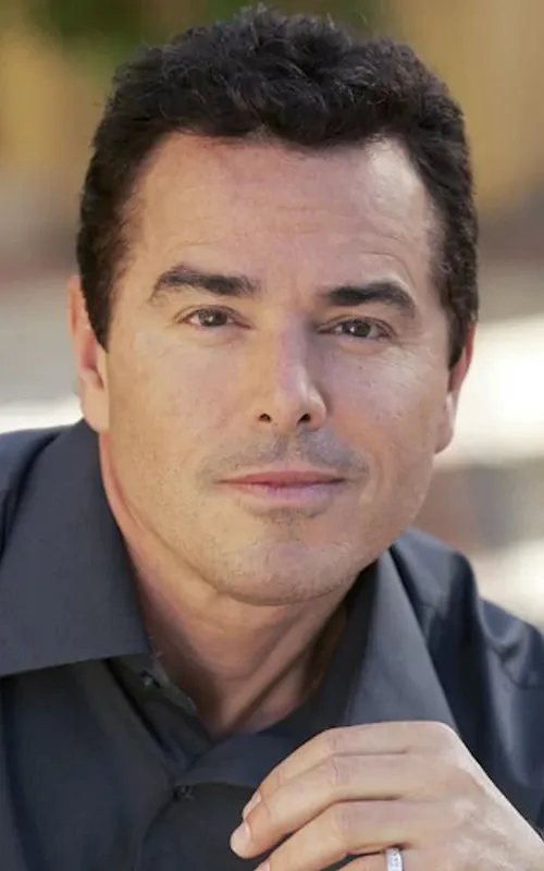 Christopher Knight