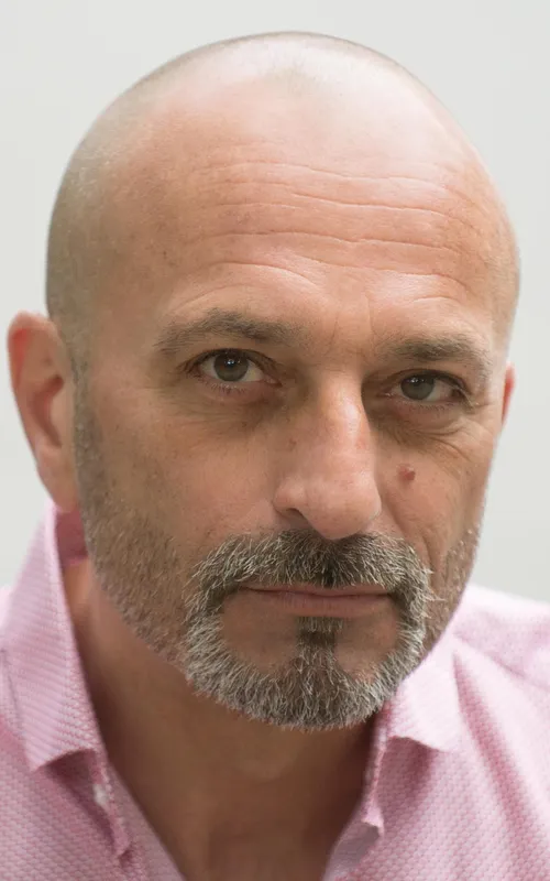Mario Romano
