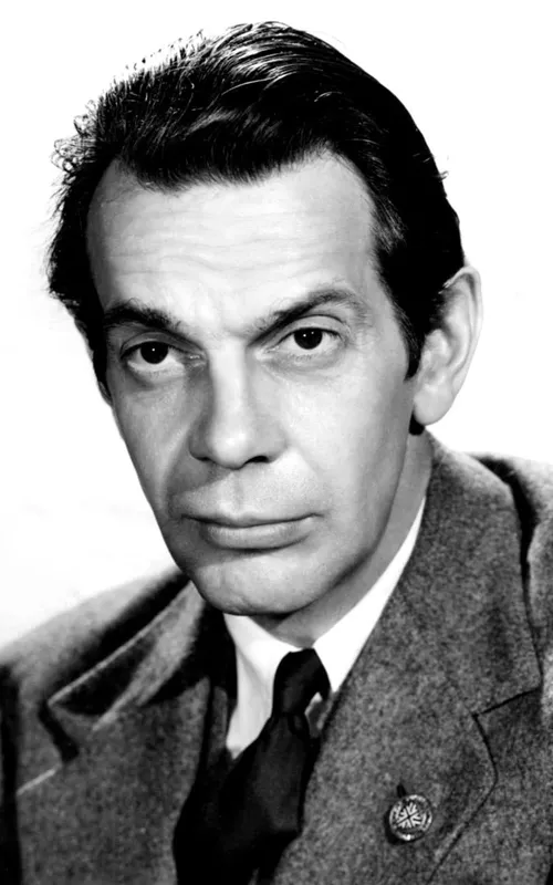 Raymond Massey