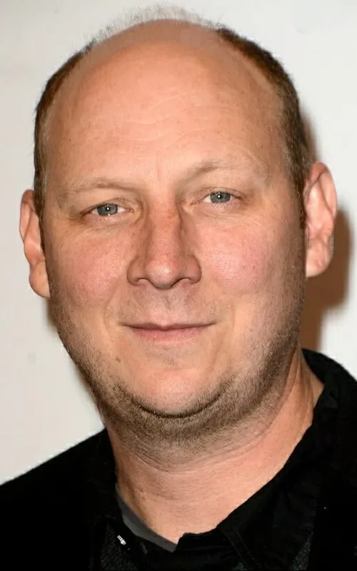 Dan Bakkedahl