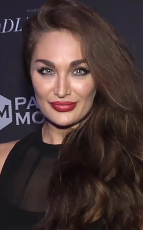Tala Golzar