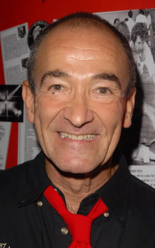 Barry Dennen